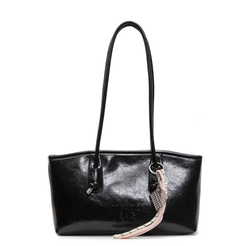 Fashionable versatile and simple underarm bag