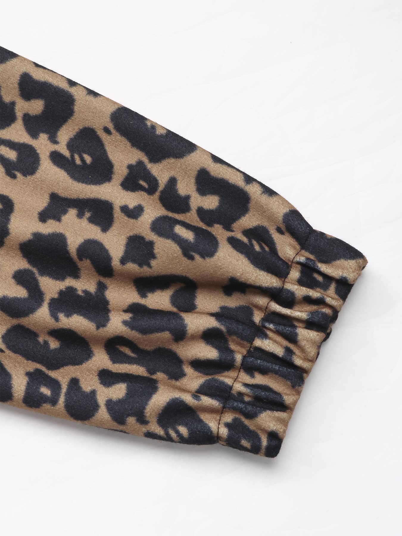 Trendy retro stand-up collar leopard print coat