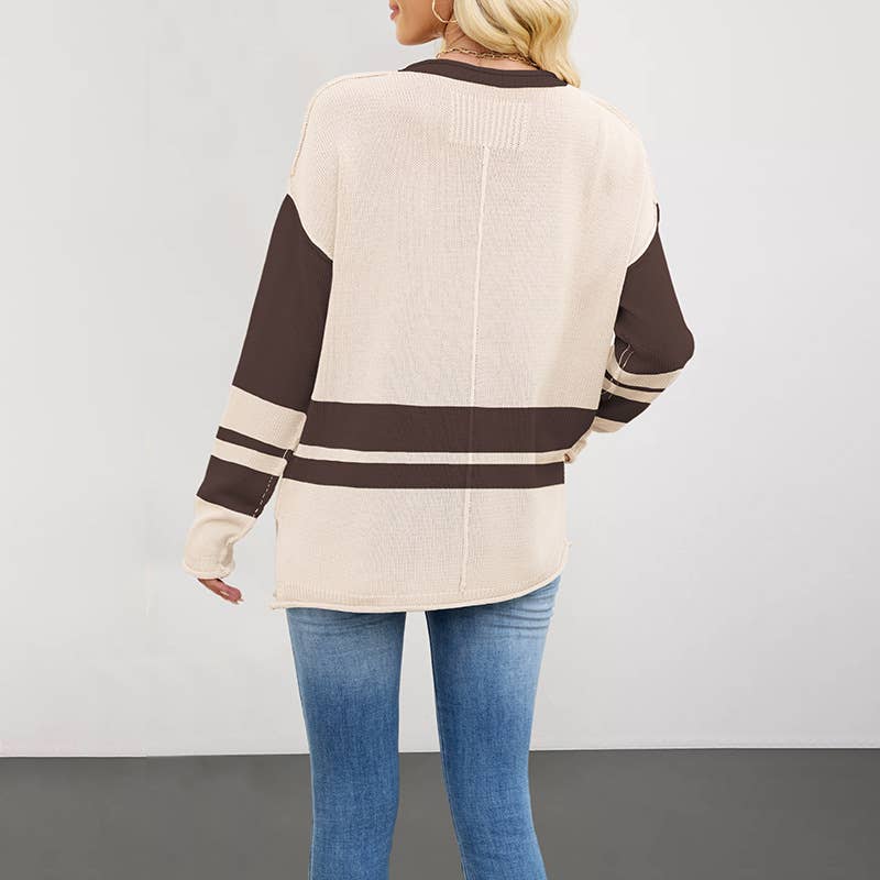 Two-tone round-neck loose and versatile sweater