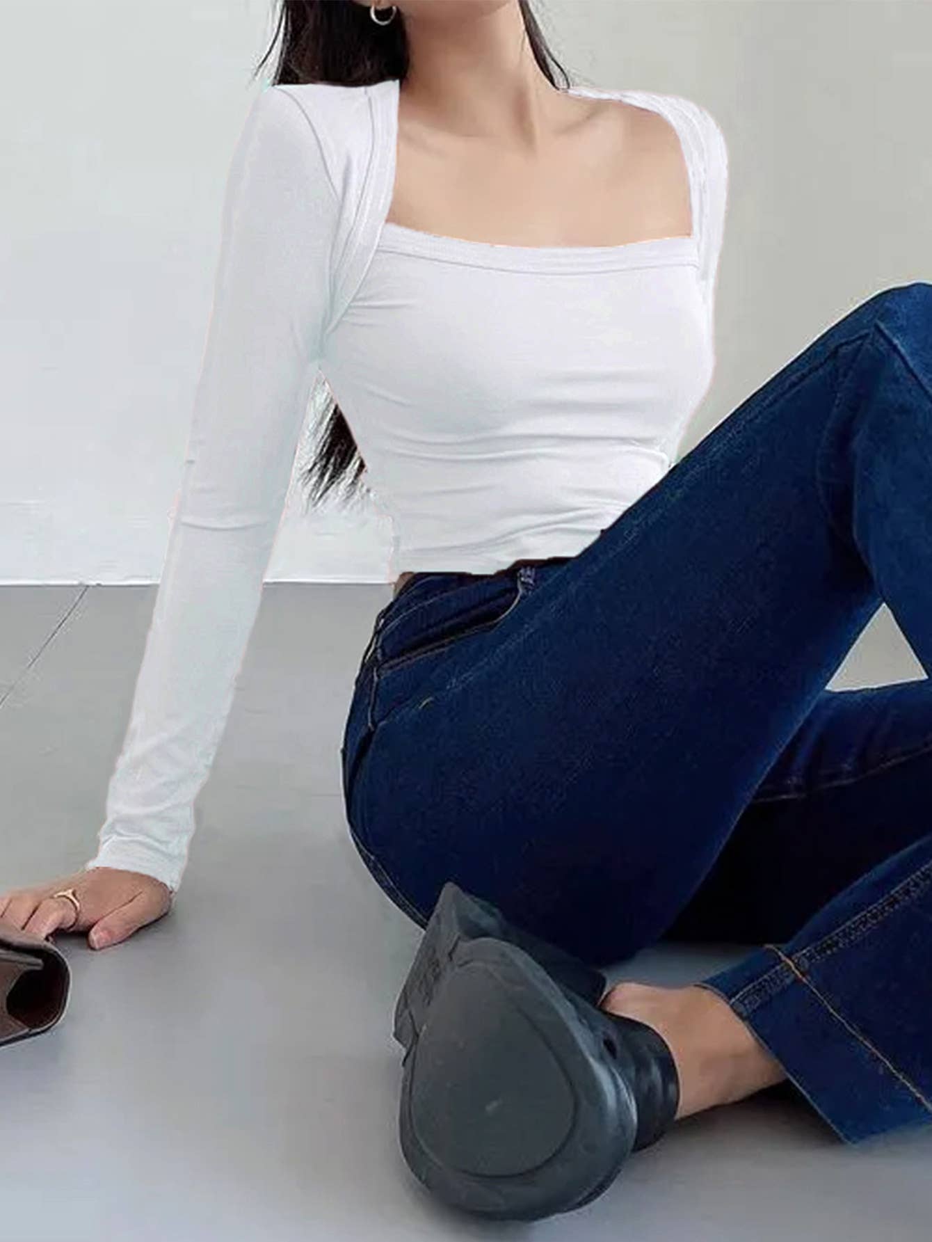 SLIM SLIM LONG SLEEVE SHORT SQUARE COLLAR TOP