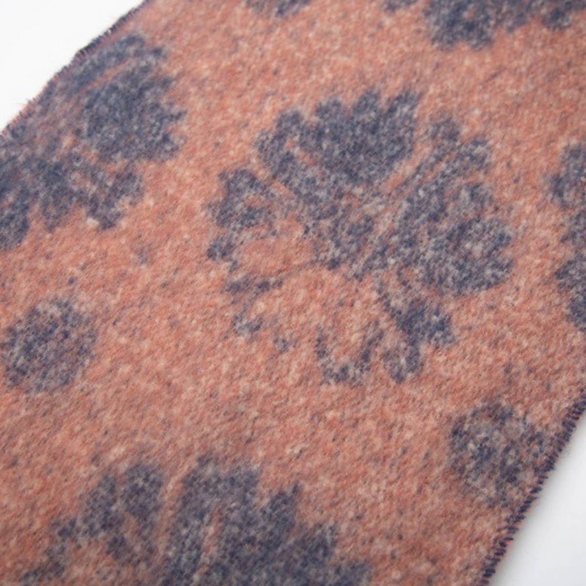 Floral Jacquard Scarf ? Winter Short Fringe Wrap