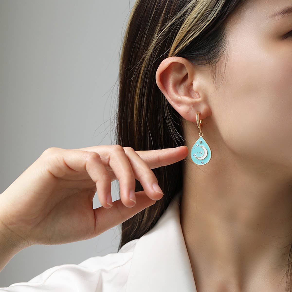 WOMEN'S MOON PENDANT NECKLACE EARRINGS SET