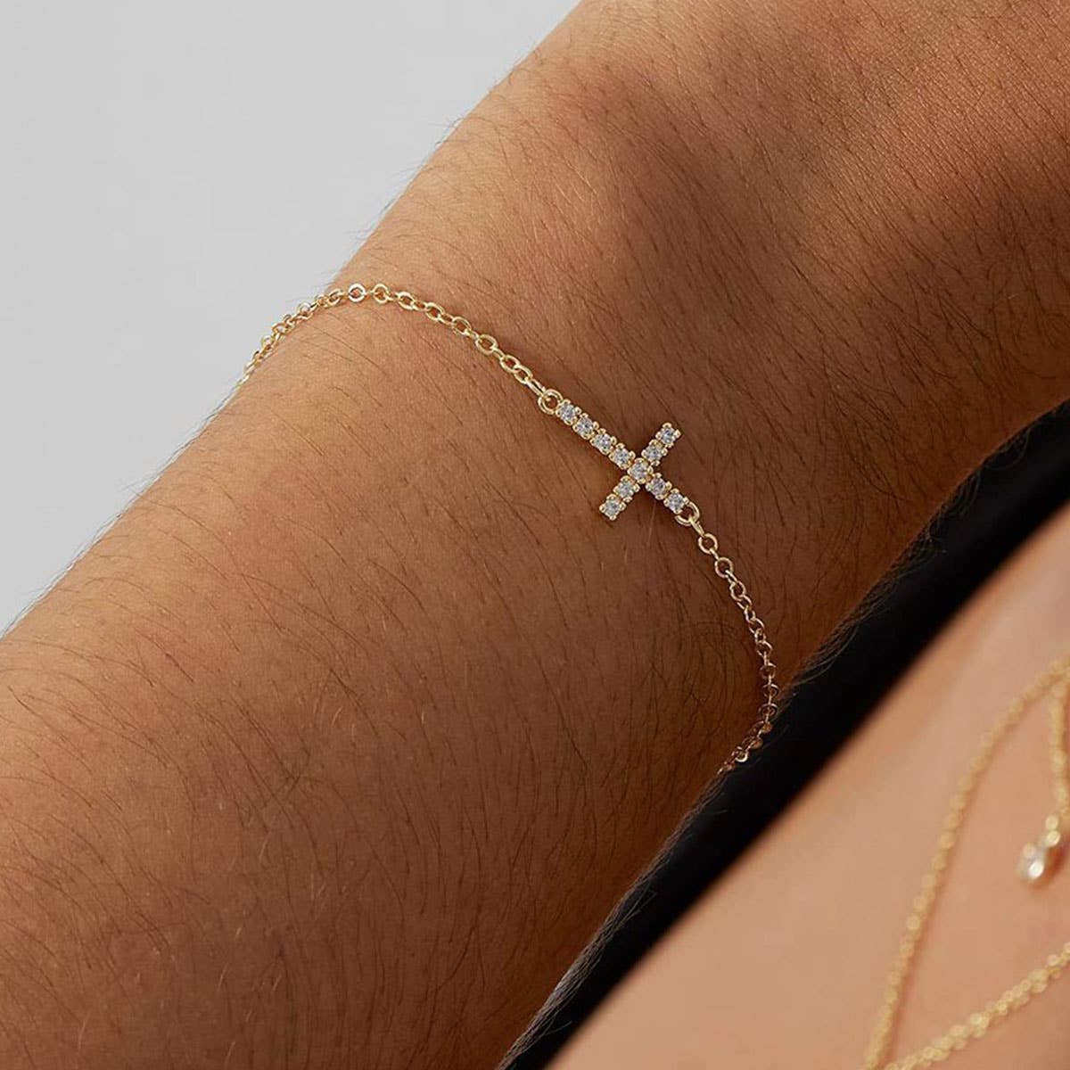 Copper mini cross bracelet set with zircon