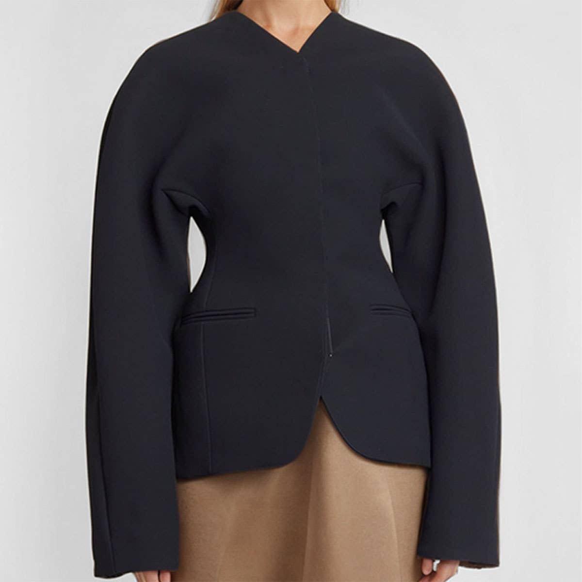 Elegant solid color lapel micro-sleeve coat