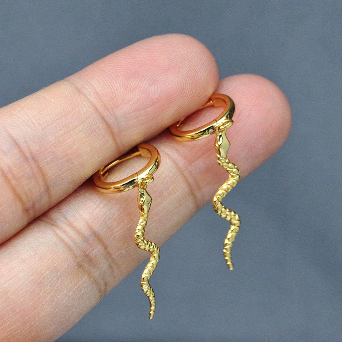 PERSONALIZED EXAGGERATED LONG SNAKE EARRINGS_CWAJE1725