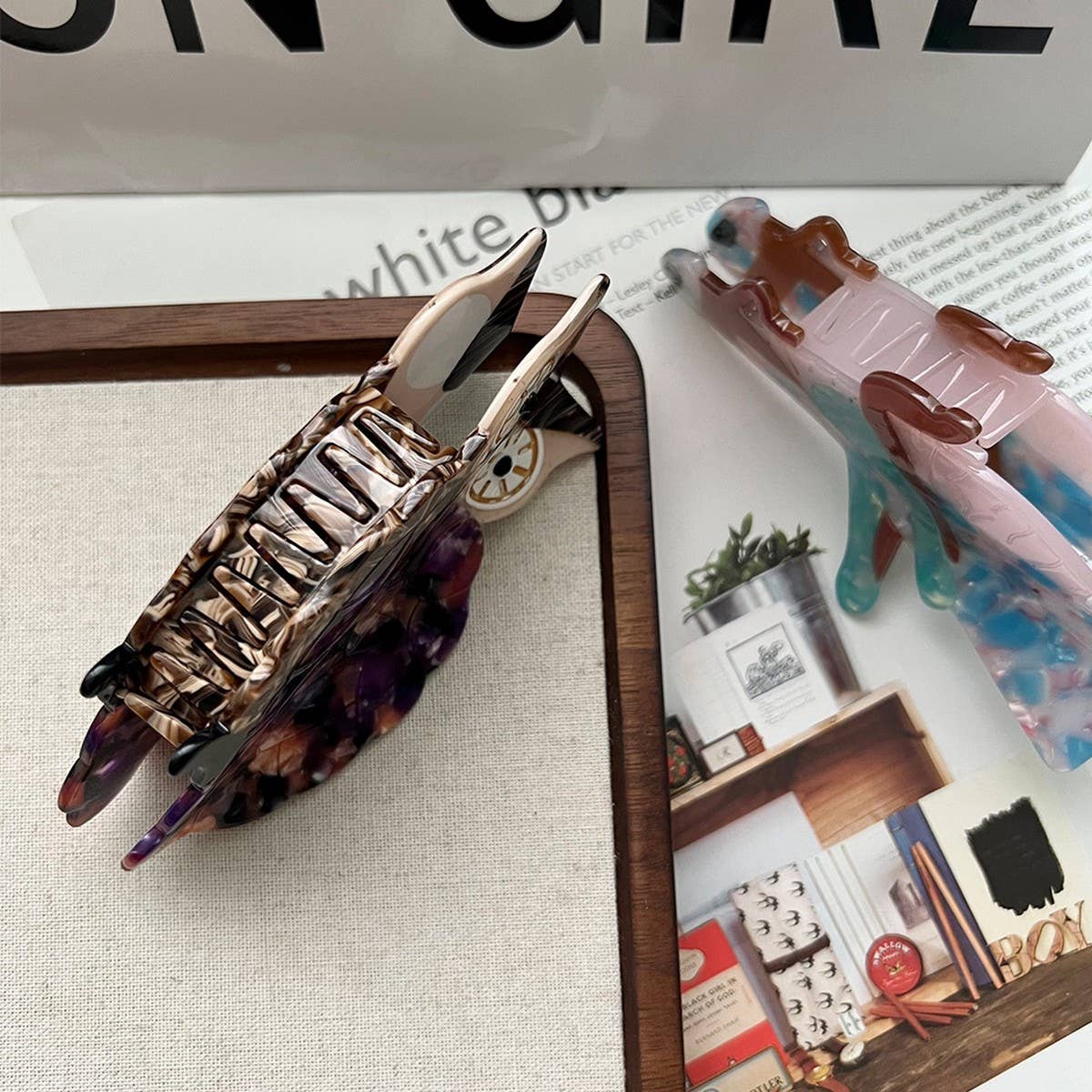 New Creative Owl & Grasshopper Acetate Hair Clip