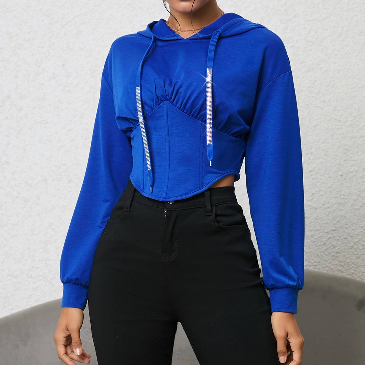 BACK DRAWSTRING STRAP SHORT SOLID COLOR HOODIE