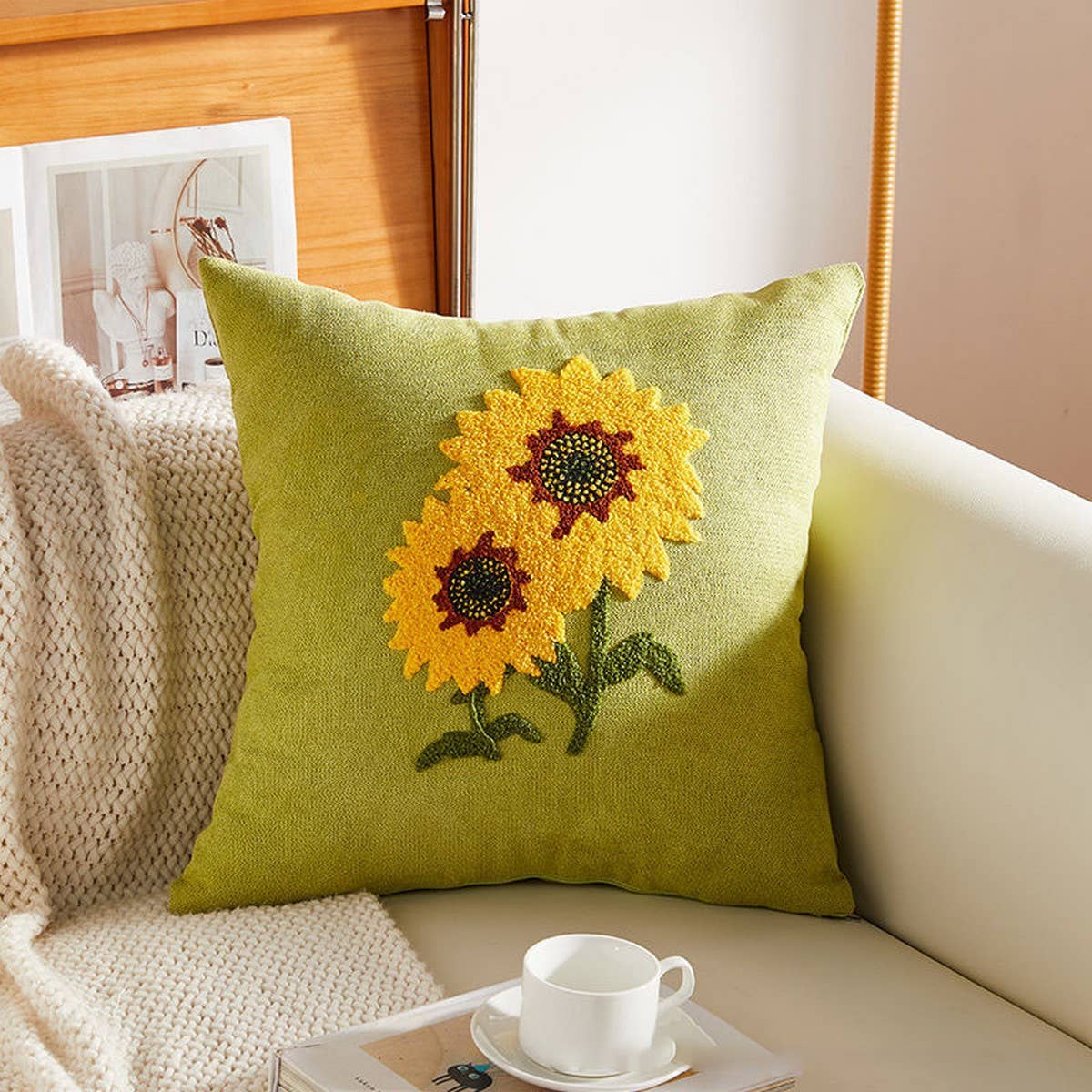 Luxury Embroidered Throw Pillow Cover for Sofa/Bed