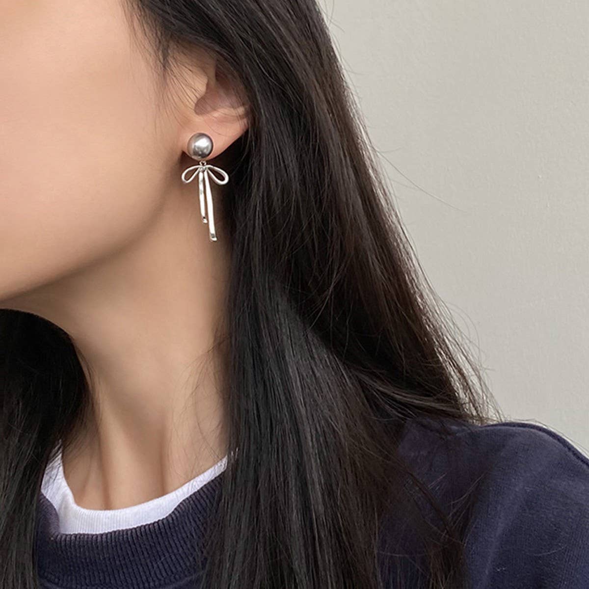 NEW SIMPLE FASHION BOW PEARL EARRINGS FOR WOMEN