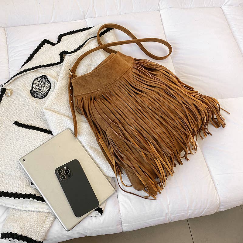 Fashionable fringed large-capacity crossbody bag