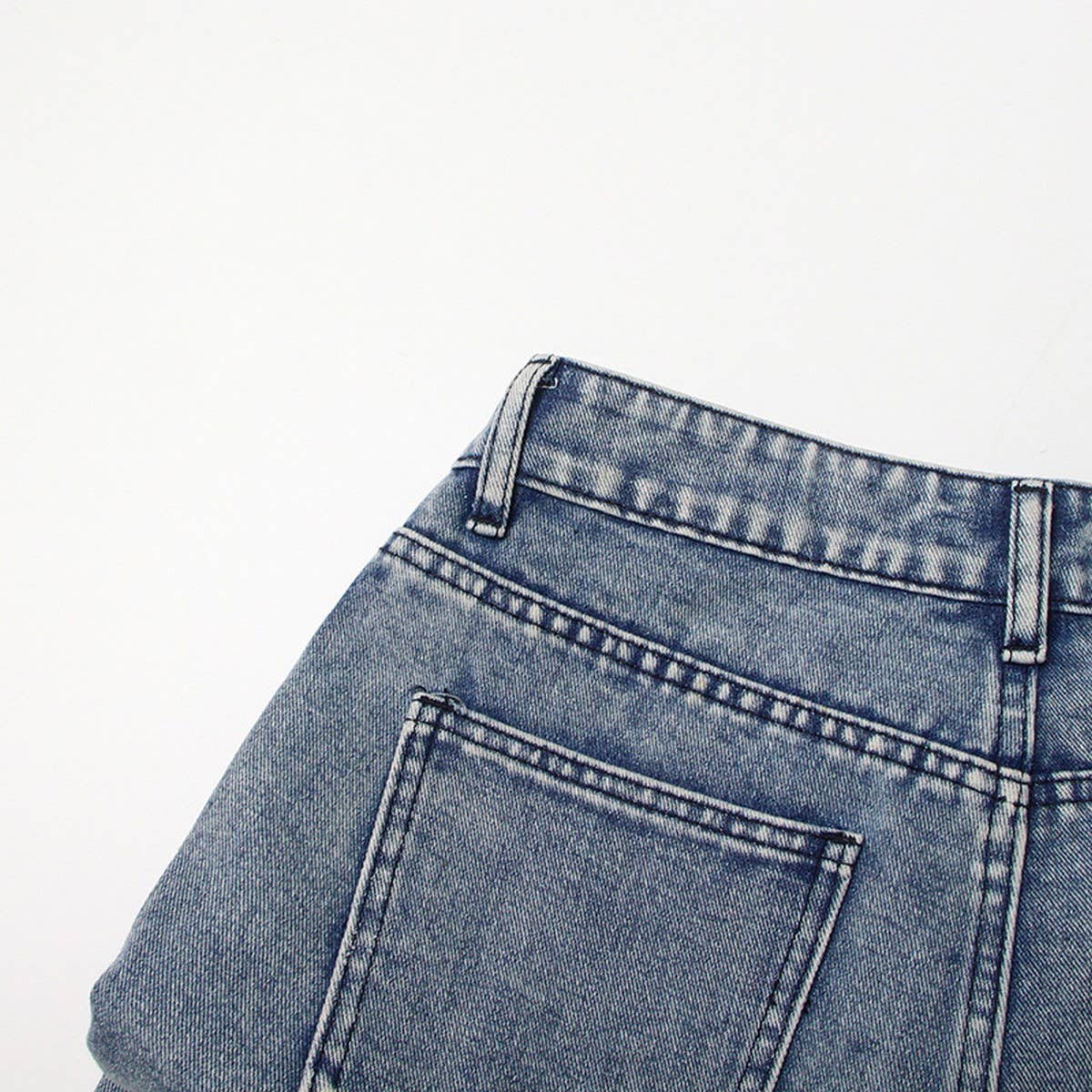 WOMENS PATCHWORK KNEE EXPOSED STRAIGHT LEG JEANS