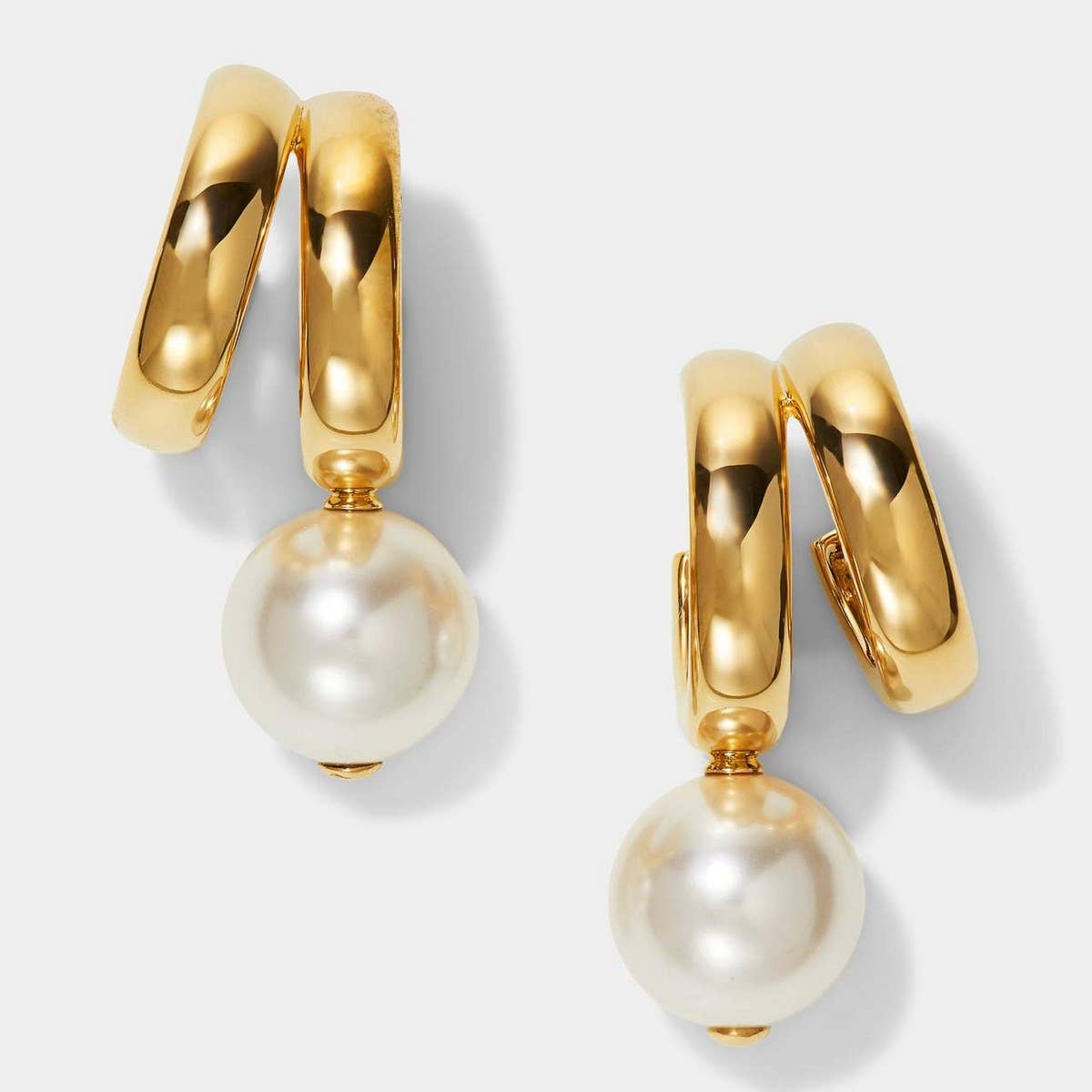 New Fashion Irregular Line Pearl Earrings