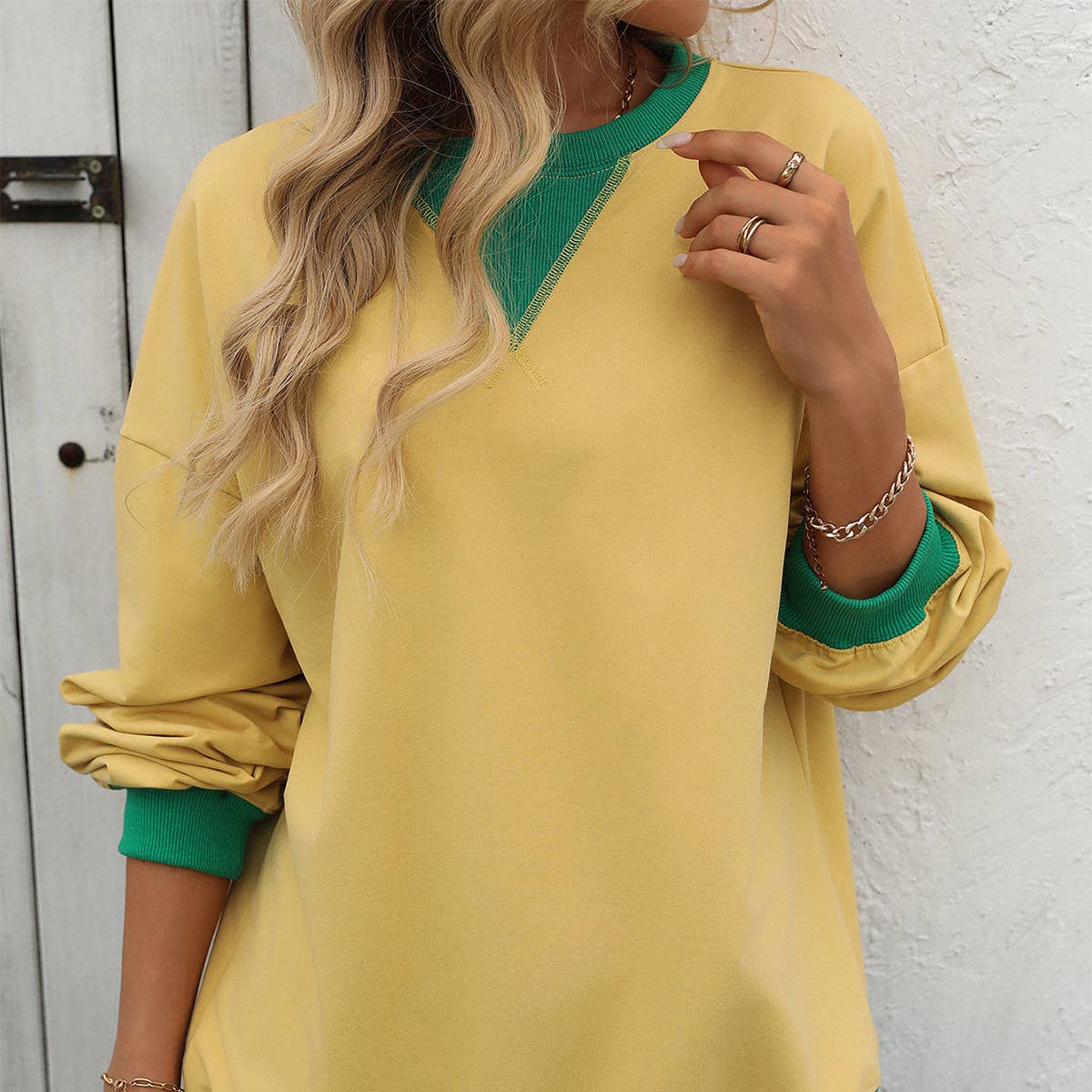 Solid color crew-neck split loose sweatshirt hoodie