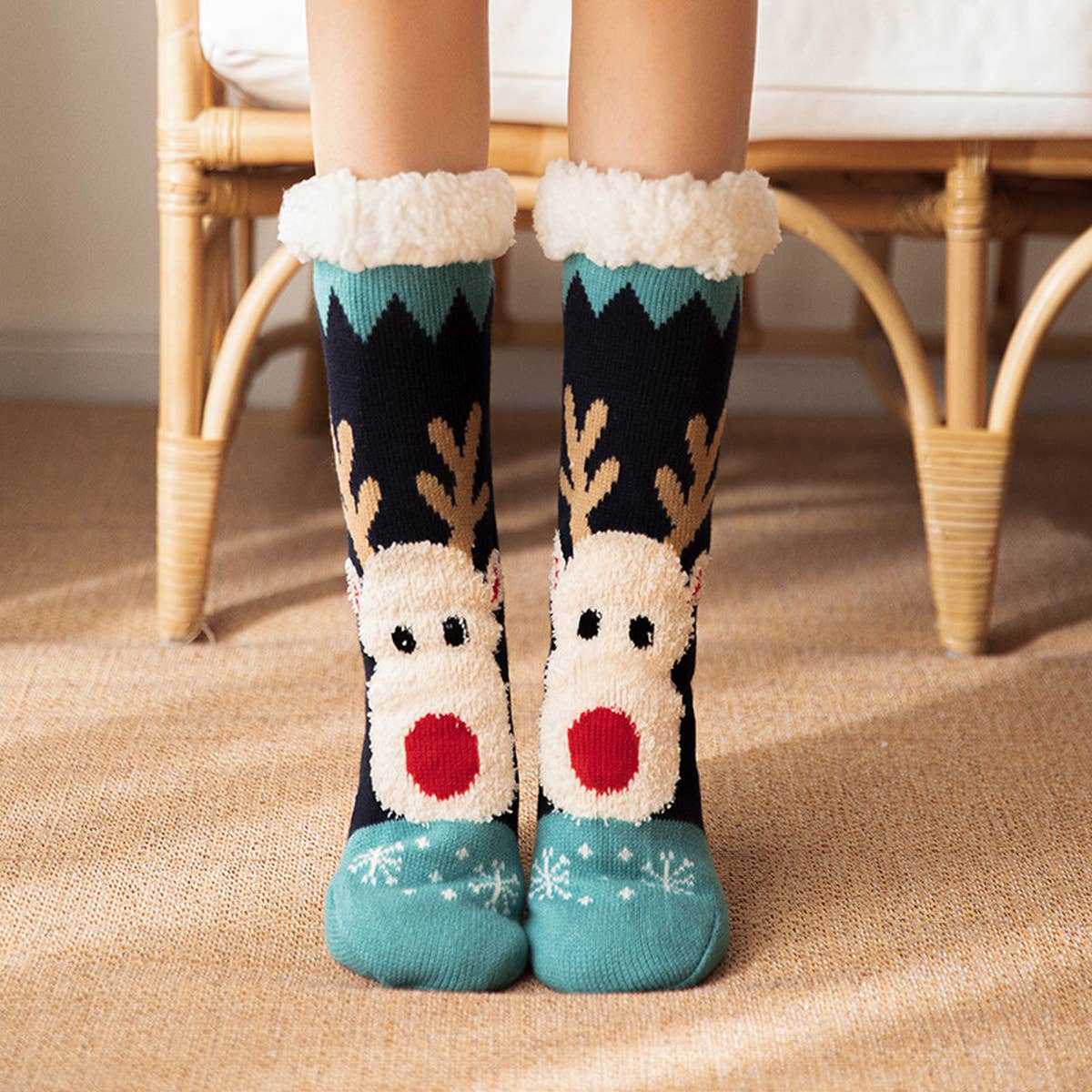 CHRISTMAS STOCKING PLUSH INDOOR SLIPPERS
