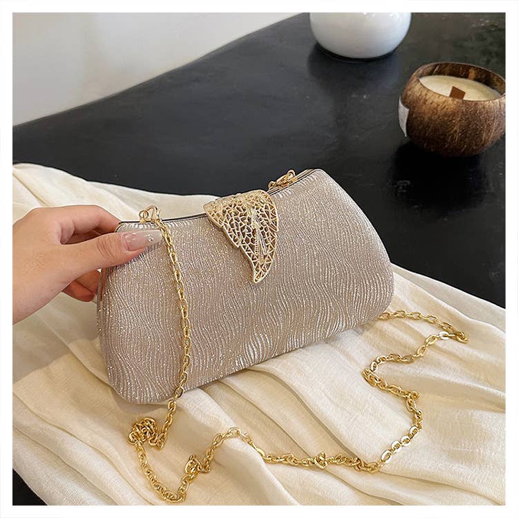 Fashionable shiny and versatile crossbody bag