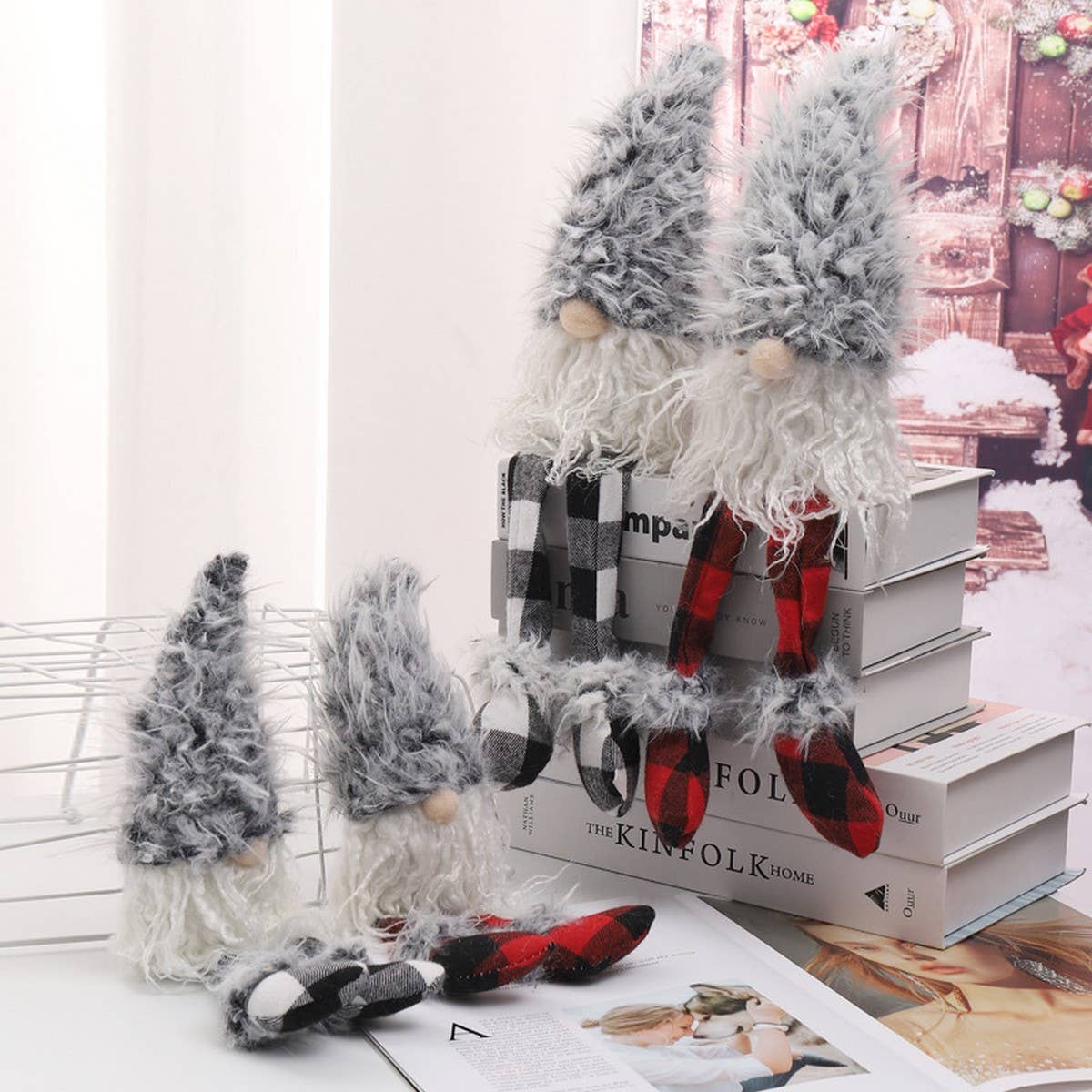 CHRISTMAS PLUSH FACELESS DOLL FIGURINE DECORATION