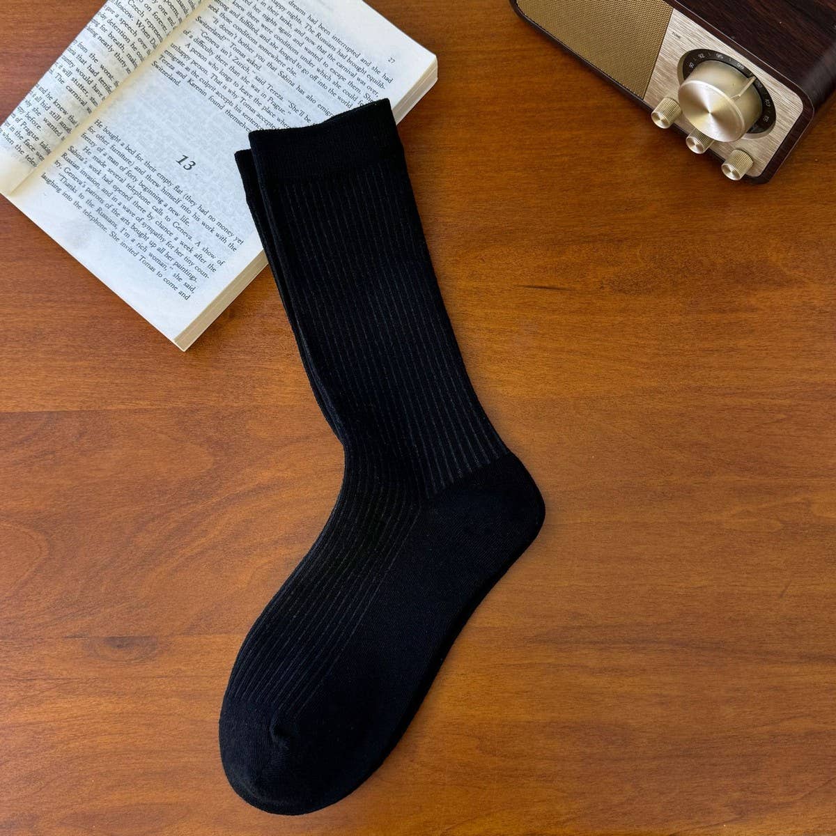 NEW COTTON VERTICAL STRIPED BONELESS PILE SOCKS