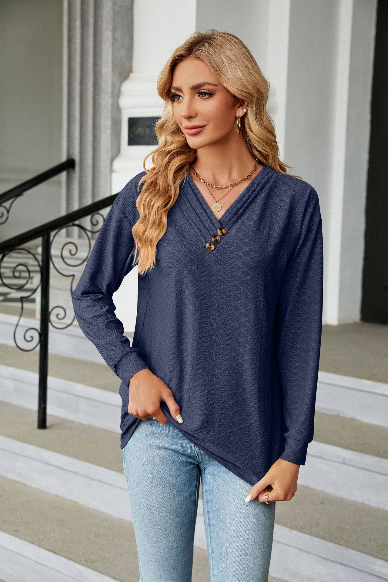 SOLID COLOR V-NECK BUTTON LONG-SLEEVED T-SHIRT