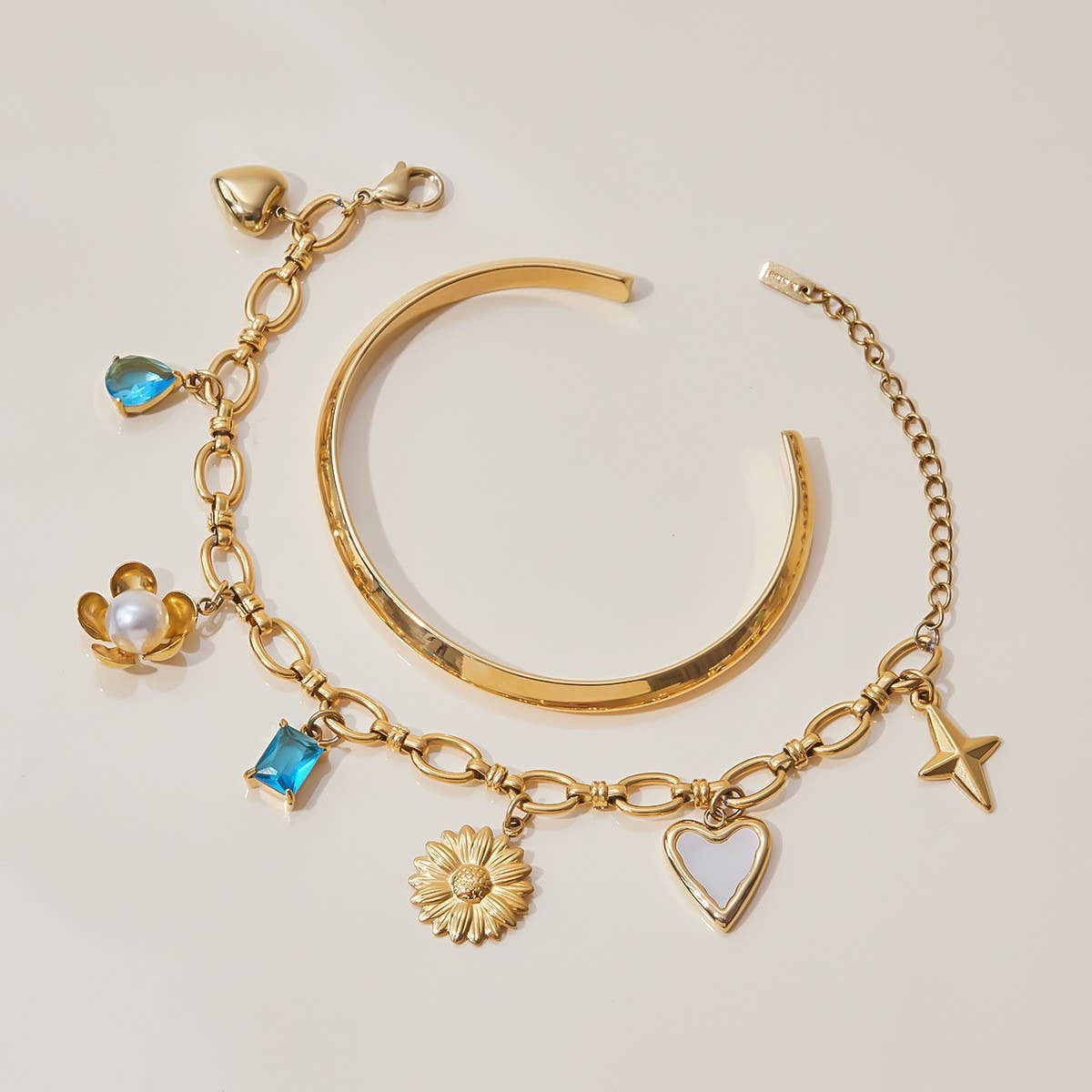 Vacation Pearl Heart & Flower Blue Bracelet