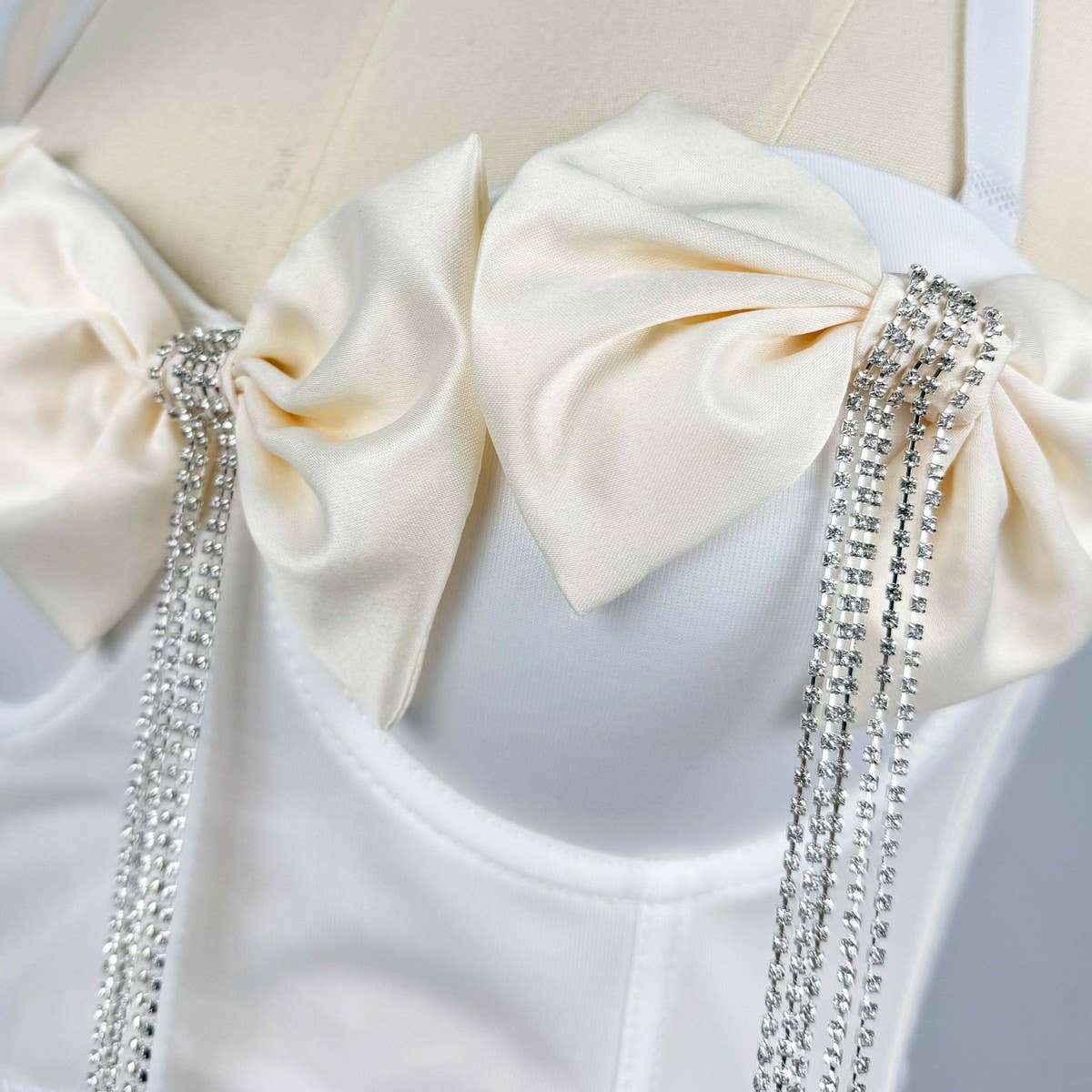 EXQUISITE RHINESTONE TASSEL BOW HERRINGBONE BRA_CWMM4152