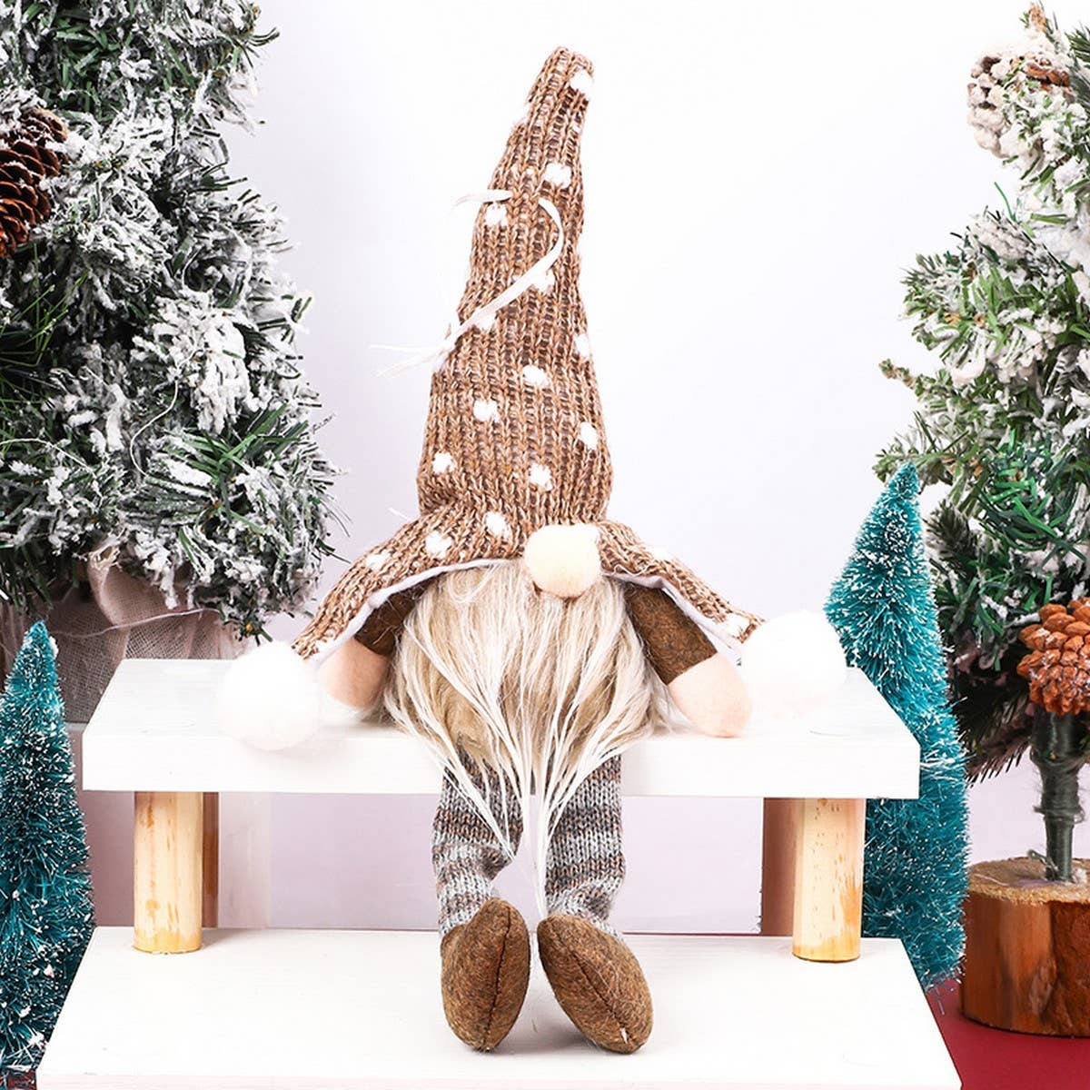 CHRISTMAS DECORATION FOREST OLD MAN FIGURINE