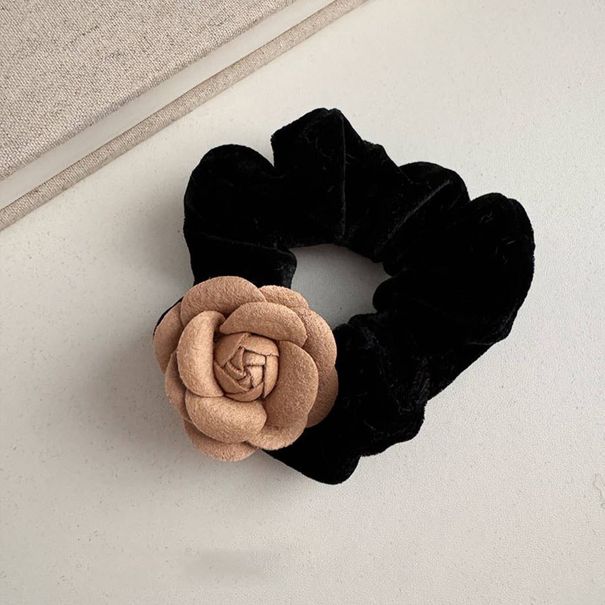 BLACK VELVET APRICOT CAMELLIA HAIR ACCESSORY_CWAHA4691