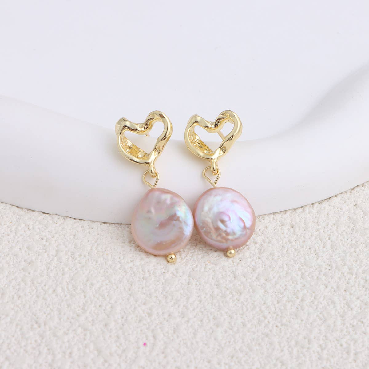 Trendy metal bow freshwater pearl earrings