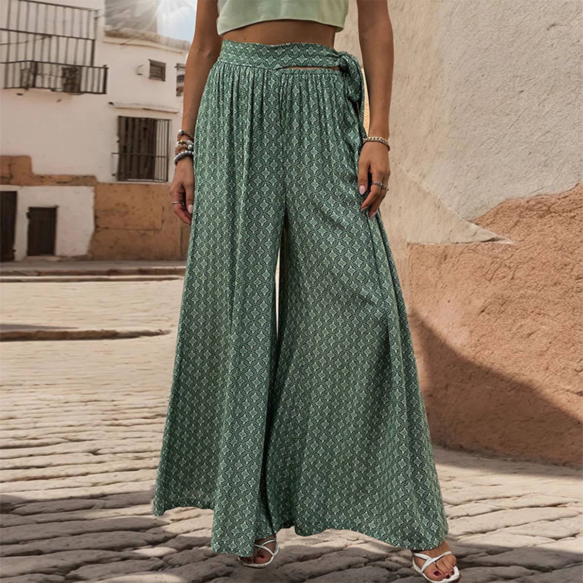 Lace-up high-waisted printed trousers