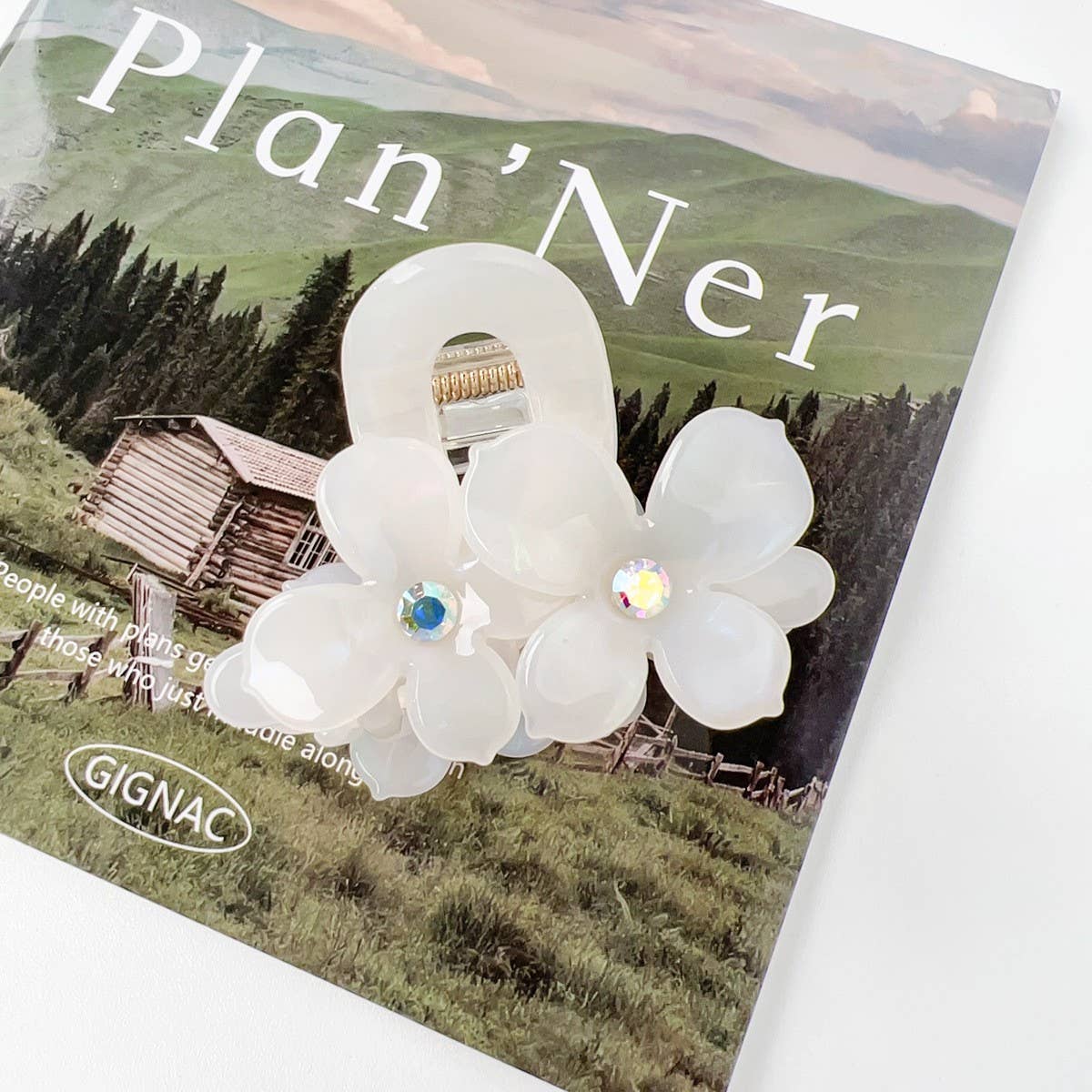 GIRLY FLOWER SMALL FRESH HAIRPIN_CWAHA1498