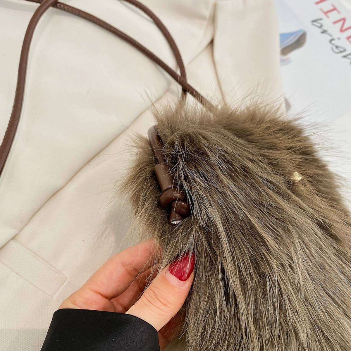 WINTER FAUX FUR SHOULDER CROSSBODY PLUSH BAG_CWAB4005