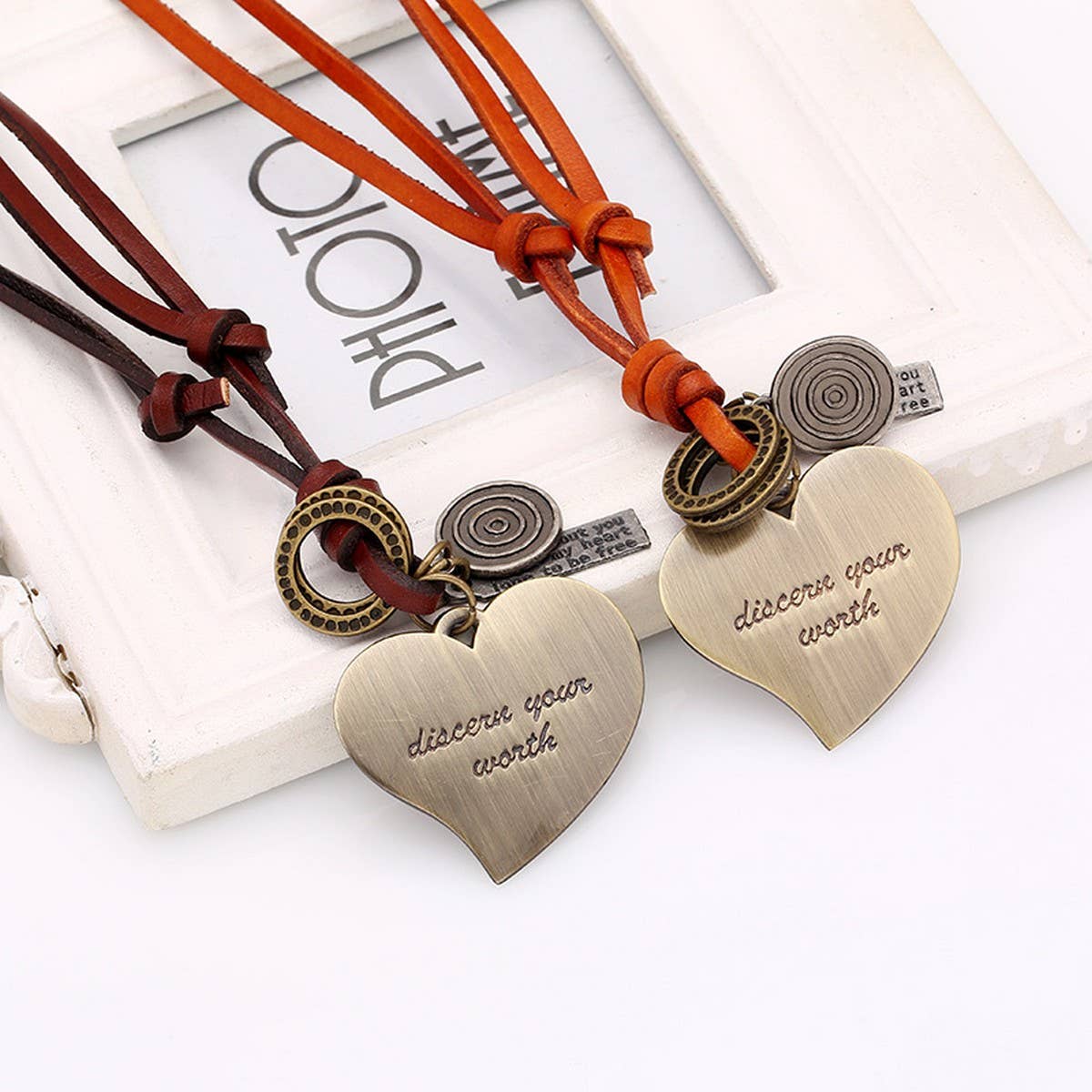 NEW RETRO HEART LONG LEATHER NECKLACE