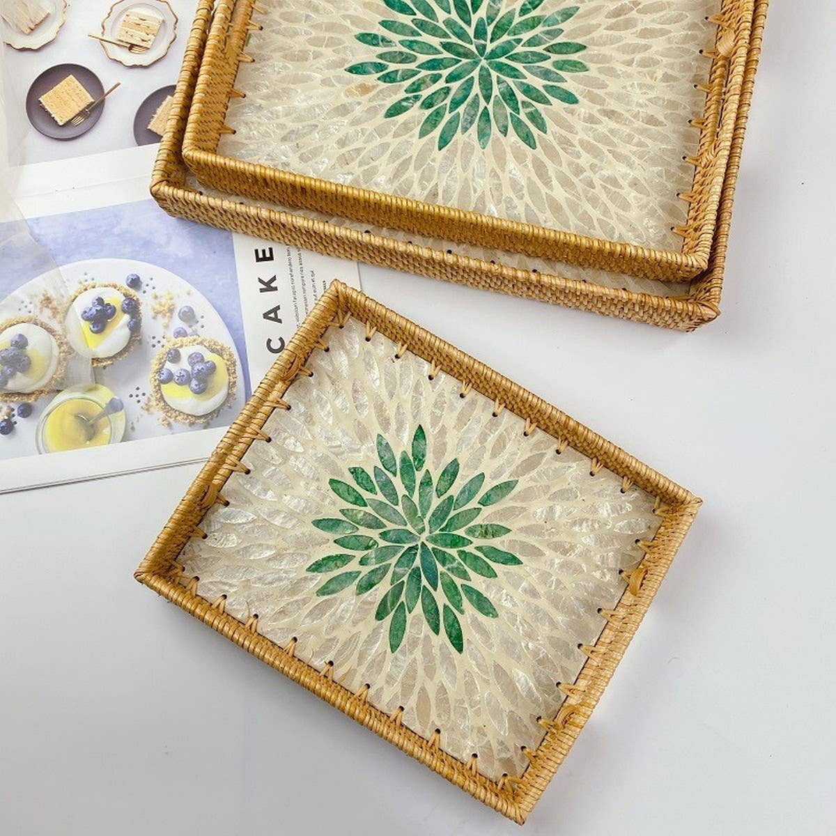 RATTAN WOVEN COLORFUL SHELL TEA TRAY THREEPIECE SET_CWMM4491