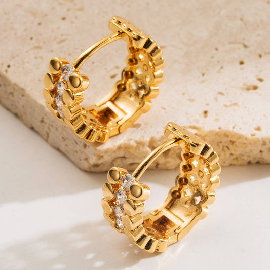 Zircon U-Shaped Hoop Earrings Gold-Plated Elegance_CWMM8510