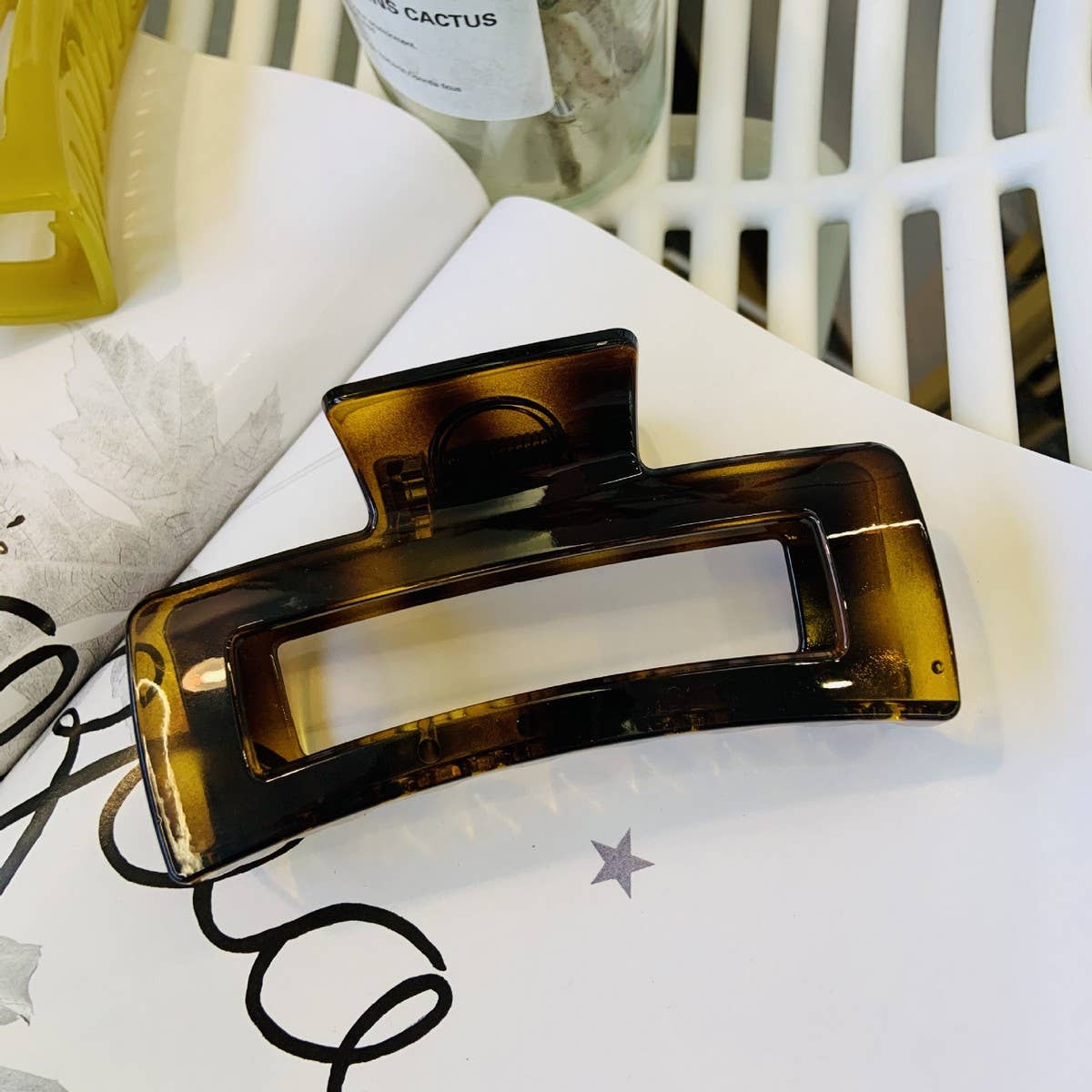 CWAHA1558_4.92"SIMPLE RECTANGLE LARGE HAIR CLAW CLIP