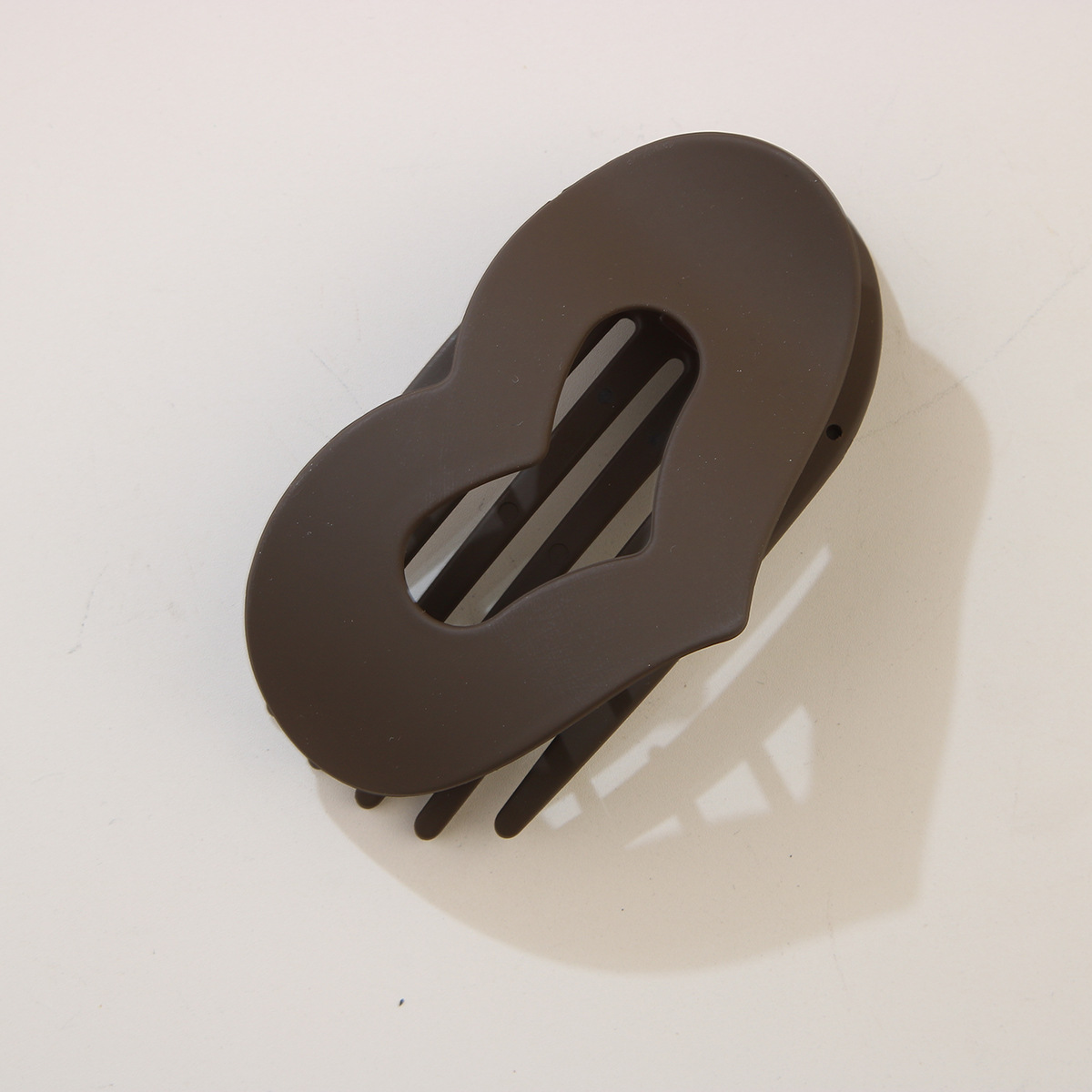 Love Shape Duckbill Clip ? No-Slip Half-Up Pin