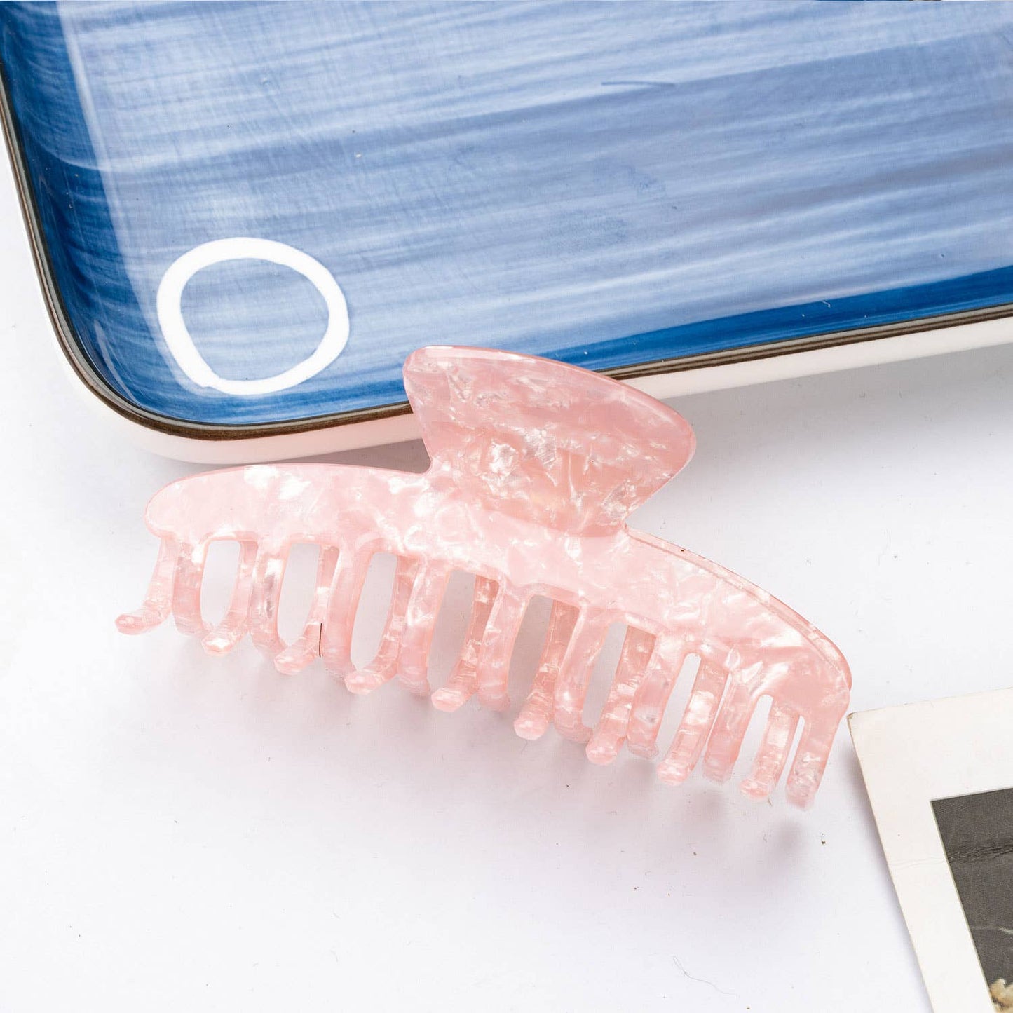 Shark Hair Claw for Women - Updo & Daily Styling_CWAHA0324