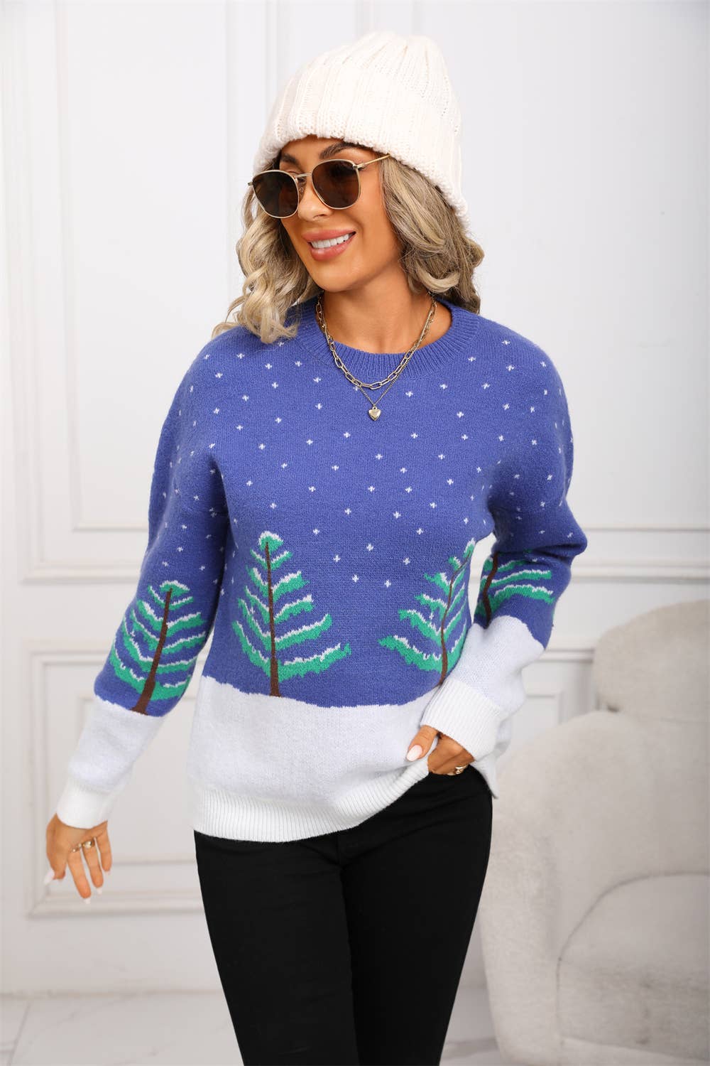 Jacquard round-neck Christmas knitted sweater