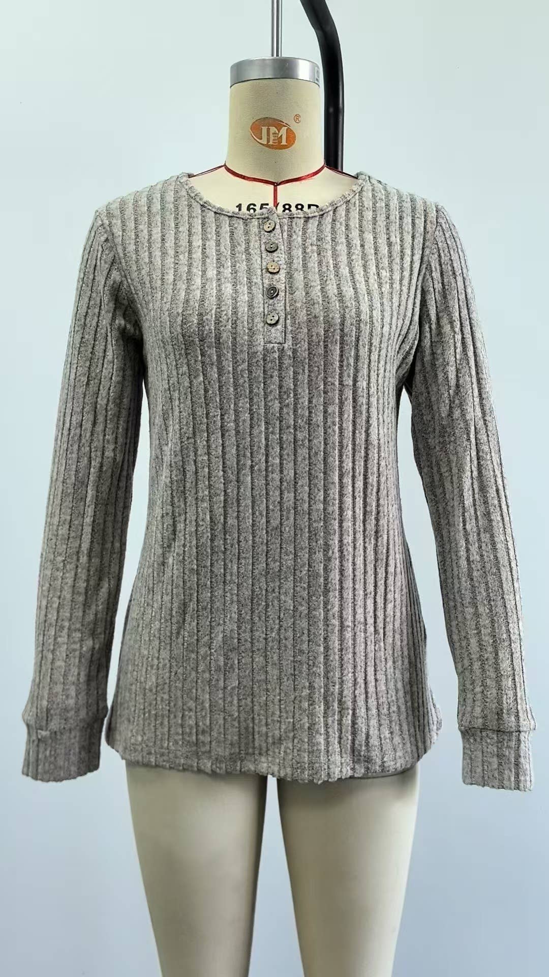 Knitted long-sleeved fashionable casual top