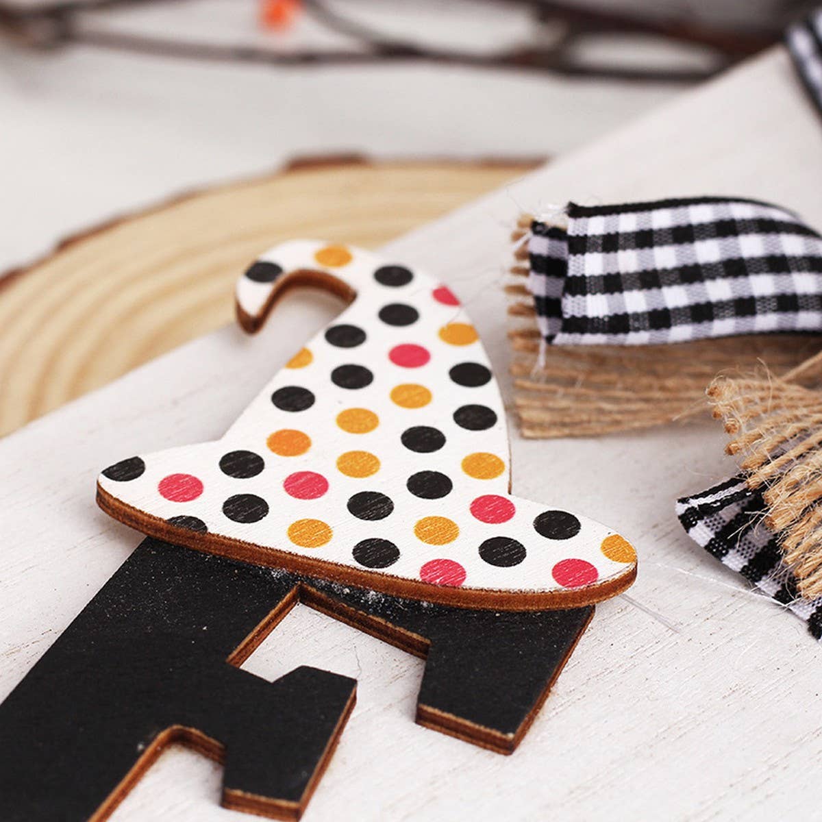 Ins-Style Cute Ghost Wooden Hanging Decor_CWAJE05362