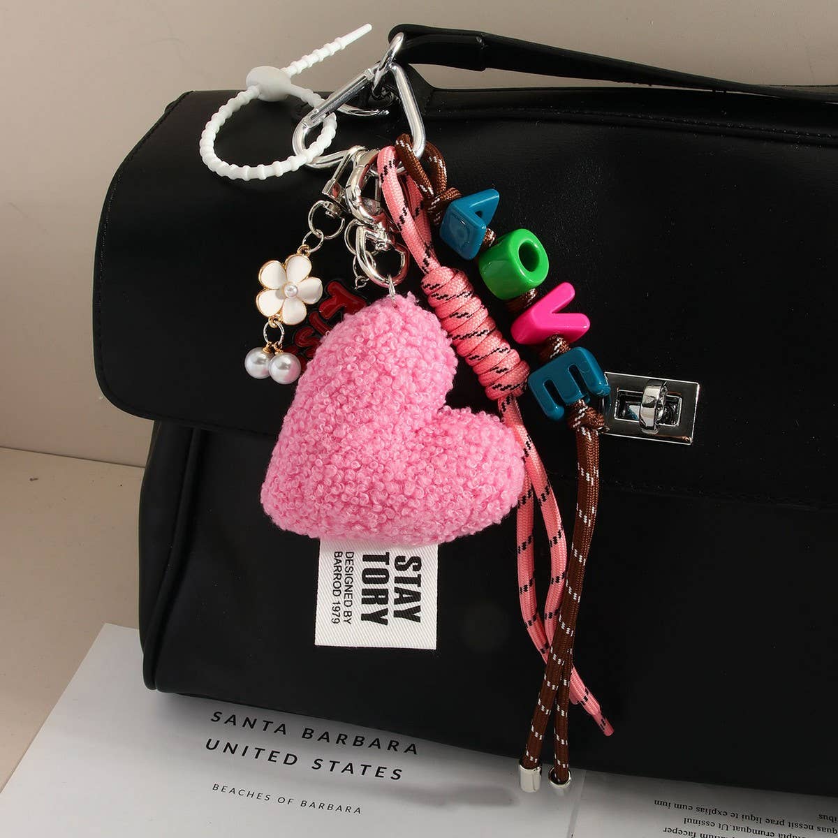 Plush Heart LOVE Bag Charm ??Fashion & Chic_CWMM7560