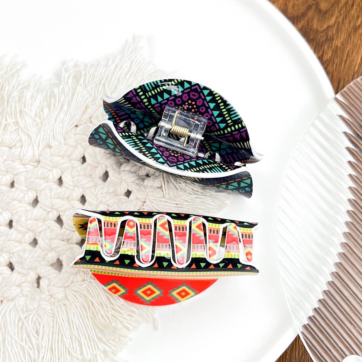 Bohemian Polka Dot Acrylic Hair Claw Unique Design_CWAHA2074