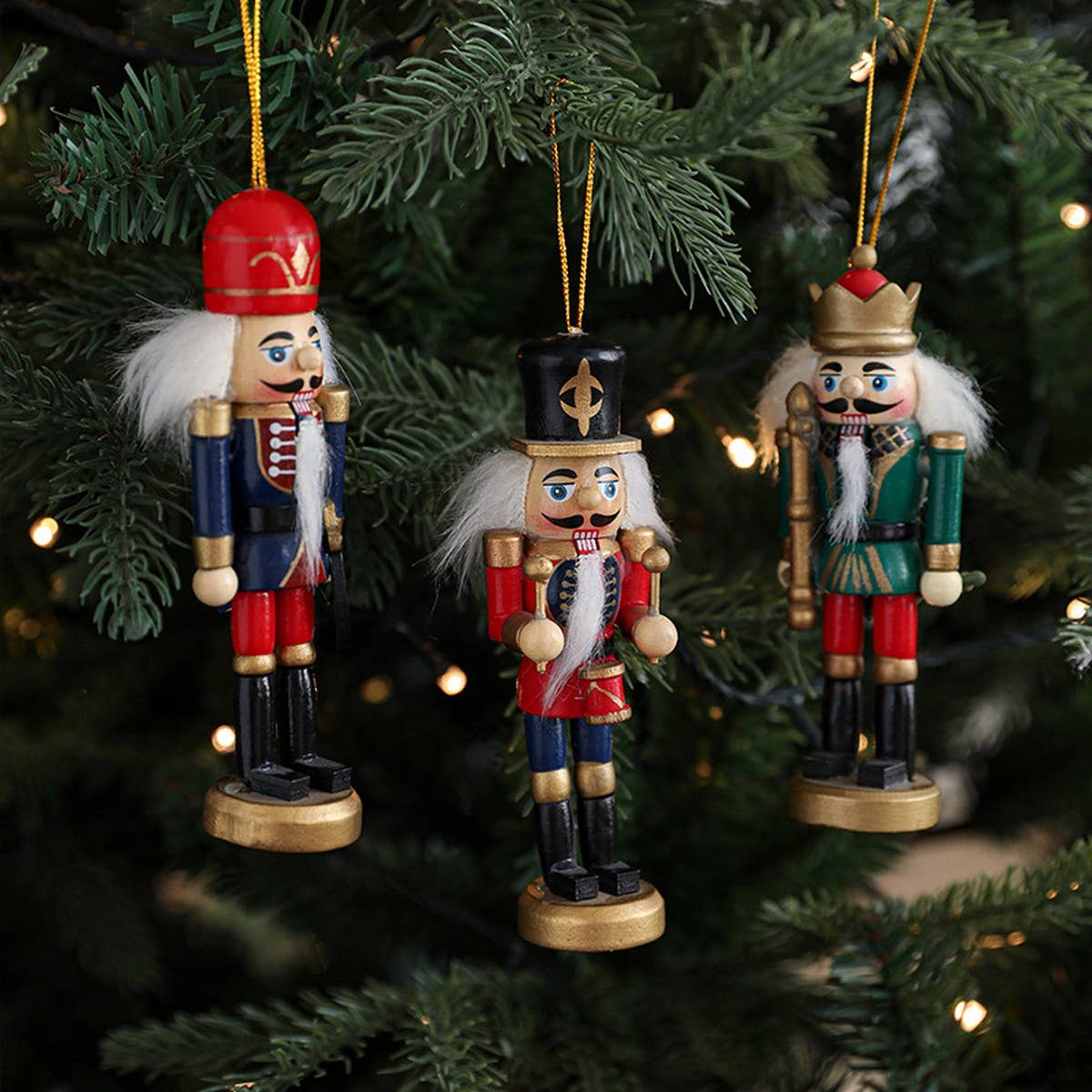 Painted Wooden Nutcracker Soldier Christmas Decor_CWMM9738