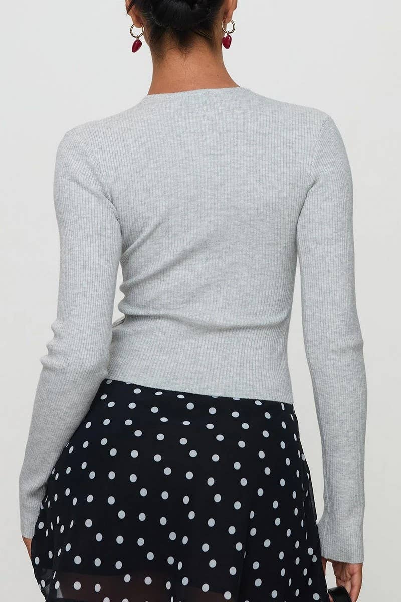 CWOCAL00756_FITTED SOLID LONG SLEEVE BUTTON KNIT TOP