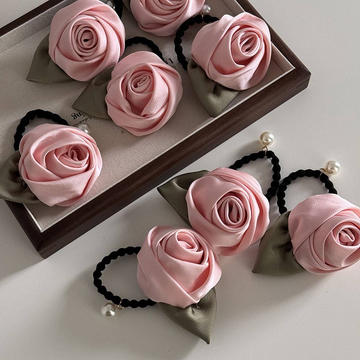 HIGH-END THREE-DIMENSIONAL ROSE BUD HAIRBAND