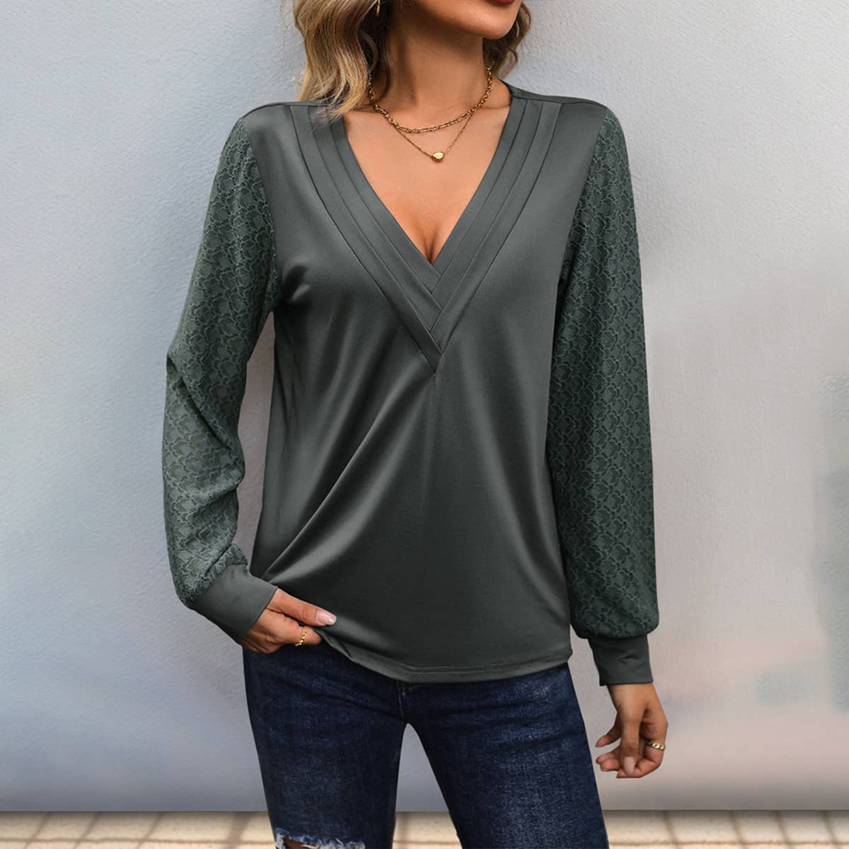 V-NECK PLEATED SOLID COLOR SIMPLE T-SHIRT TOP