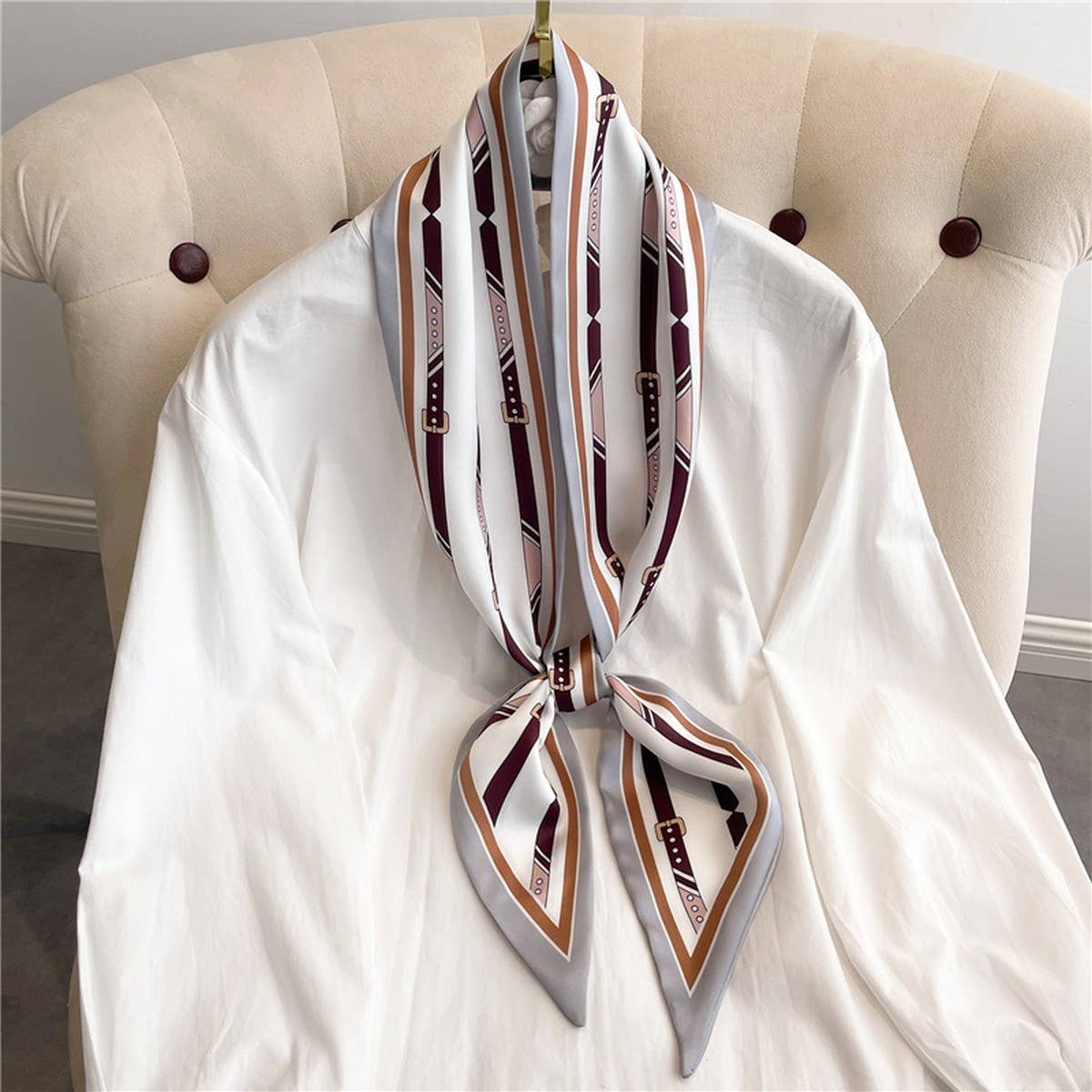 LETTER PRINT DOUBLE LAYER  HEAD SCARF