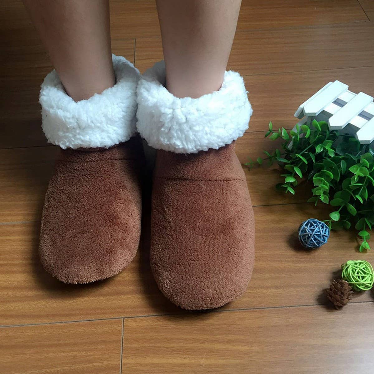 WINTER MEN AND WOMEN THICK WARM SOCK SLIPPERS