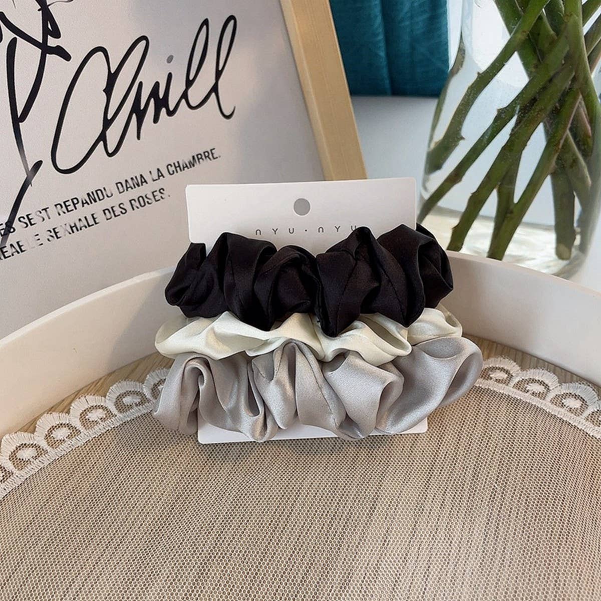 ELEGANT AND EXQUISITE FRENCH HAIR SCRUNCHIES