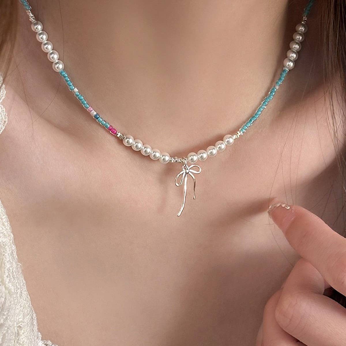 HIGH-END LUXURY BOW PENDANT NECKLACE FOR WOMEN