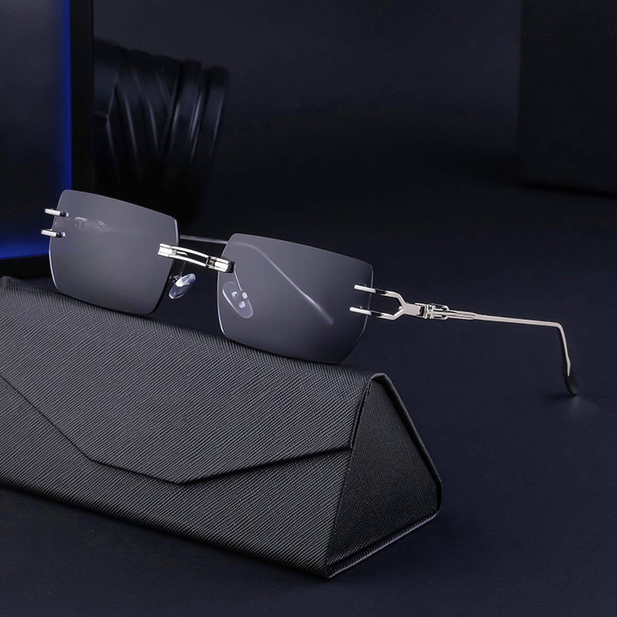 RIMLESS CUT SQUARE FRAME SUNGLASSES